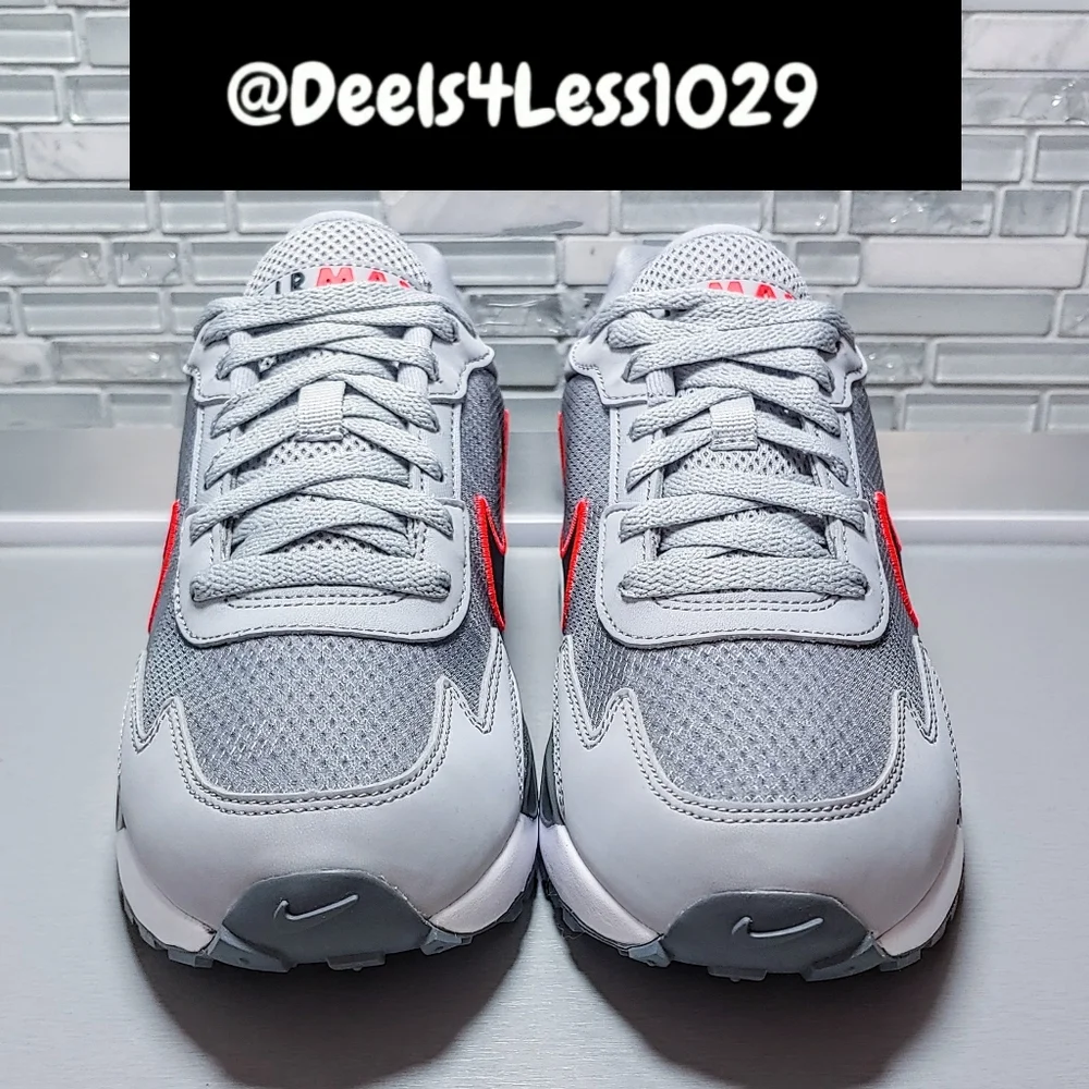 Nike Air Max Solo Running Womens Size 8.5/Kids 7Y Grey Bright Crimson White